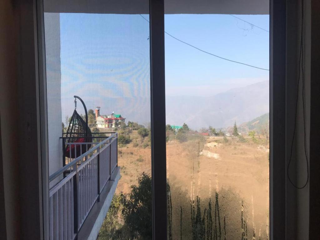 Icebergs Mussoorie - A Boutique Stay And 24 Hrs Roof Top Cafe Zewnętrze zdjęcie