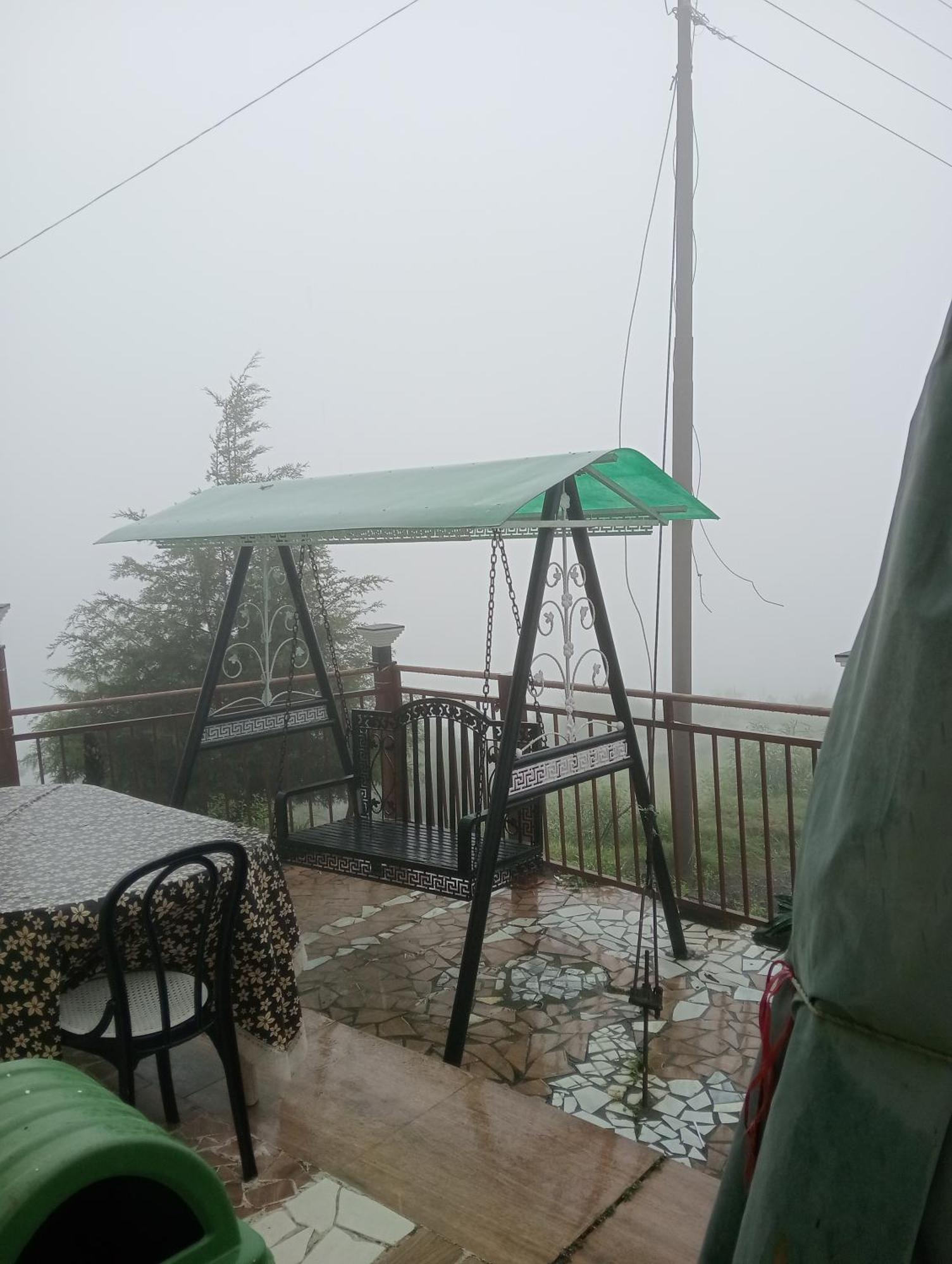 Icebergs Mussoorie - A Boutique Stay And 24 Hrs Roof Top Cafe Zewnętrze zdjęcie